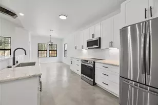 707 Magnolia Point Dr, Houston, TX 77336 - Photo 5