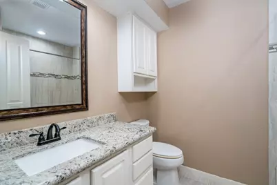 66 Lakeridge Court, The Woodlands, TX 77381 - Photo 31