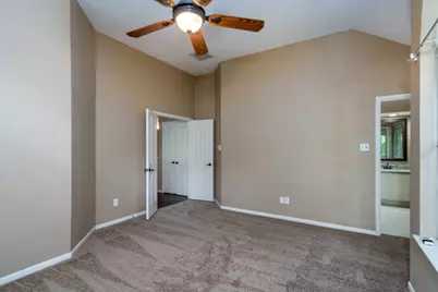 66 Lakeridge Court, The Woodlands, TX 77381 - Photo 25