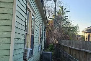 7435 Hezekiah Ln, Houston, TX 77088 - Photo 7