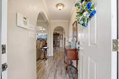 308 Moody Avenue, League City, TX 77573 - Photo 3