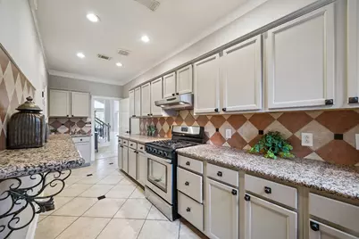5126 Beacon Point, Sugar Land, TX 77479 - Photo 27