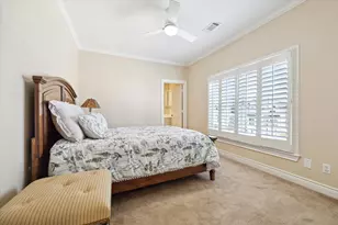 190 Oak Pl Dr, Houston, TX 77006 - Photo 9