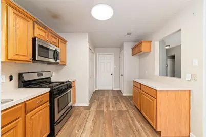 1014 Oak Glen Drive, Willis, TX 77378 - Photo 5