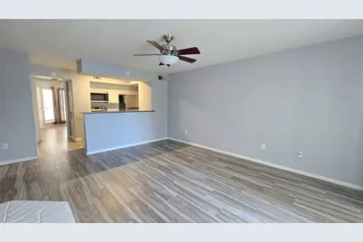 18617 Egret Bay Boulevard #504, Houston, TX 77058 - Photo 7