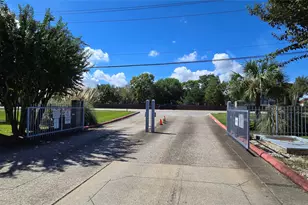 18617 Egret Bay Blvd, Houston, TX 77058 - Photo 21