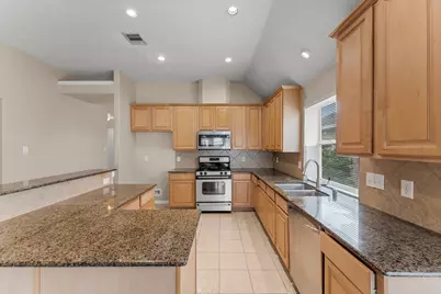 30218 Deleon Fields Drive, Spring, TX 77386 - Photo 19