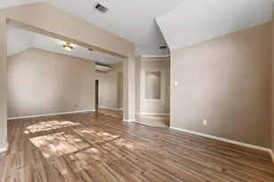 30218 Deleon Fields Dr, Spring, TX 77386 - Photo 9