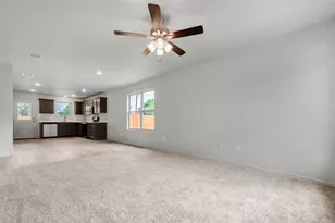 1643 Lucky St, Bryan, TX 77803 - Photo 3