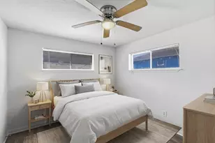 1430 E 32nd 1/2 St, Houston, TX 77022 - Photo 5