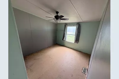 194 Mesquite, Livingston, TX 77351 - Photo 7