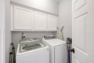 31 E Amberglow Cir, The Woodlands, TX 77381 - Photo 27