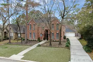 31 E Amberglow Cir, The Woodlands, TX 77381 - Photo 3