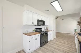 29615 Brookchase Dr, Spring, TX 77386 - Photo 11