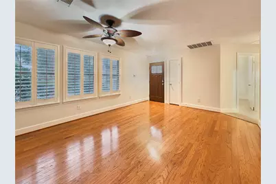 6222 Spruce Bough Court, Humble, TX 77346 - Photo 9