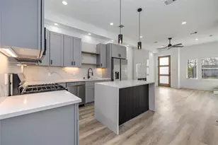 4533 Larkspur St, Houston, TX 77051 - Photo 11