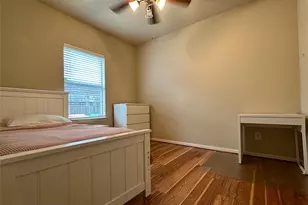 26018 Trailcliff Ct, Katy, TX 77494 - Photo 3