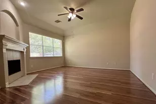 26018 Trailcliff Ct, Katy, TX 77494 - Photo 7