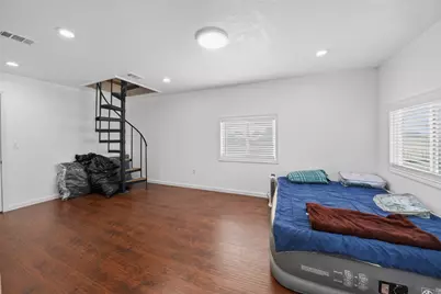 4606 Mallard Street, Hitchcock, TX 77563 - Photo 7
