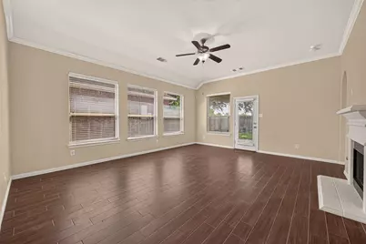 12107 Redbud Brook Trail, Houston, TX 77089 - Photo 7