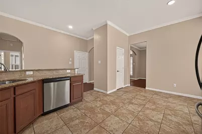 12107 Redbud Brook Trail, Houston, TX 77089 - Photo 15