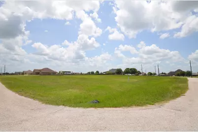 5625 Longhorn Trail, Sealy, TX 77474 - Photo 15