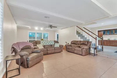 9107 Mauna Loa Lane, Houston, TX 77040 - Photo 5