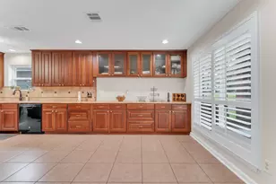 9107 Mauna Loa Ln, Houston, TX 77040 - Photo 13