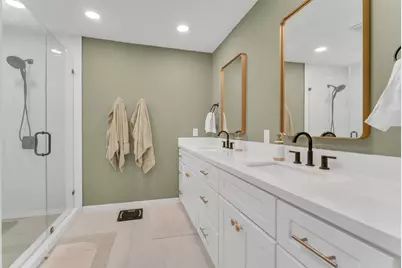 9107 Mauna Loa Lane, Houston, TX 77040 - Photo 17