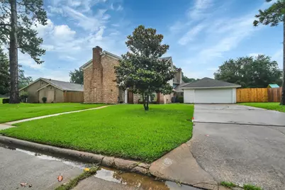 9107 Mauna Loa Lane, Houston, TX 77040 - Photo 31