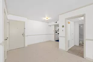 2601 Bellefontaine St, Houston, TX 77025 - Photo 9