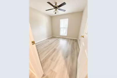 4811 Kentwalk Drive, Houston, TX 77041 - Photo 11