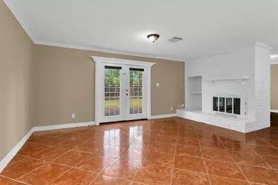 13818 Towne Way Drive, Sugar Land, TX 77498 - Photo 9