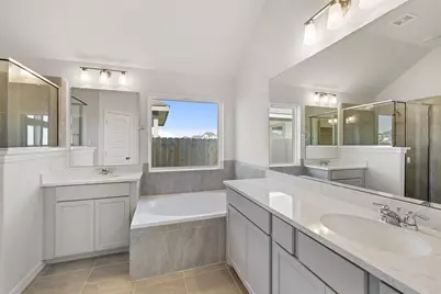 21123 Sunlight Grove Drive, Rosharon, TX 77583 - Photo 9