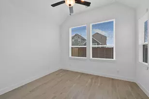 10131 Palm Spgs Pl, Manvel, TX 77583 - Photo 11