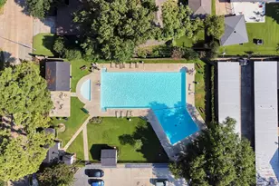 34 Tri Oaks Ln, Houston, TX 77043 - Photo 27