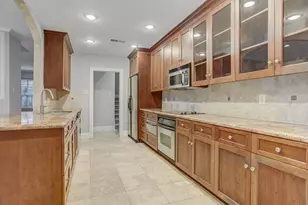 1849 Post Oak Park Dr, Houston, TX 77027 - Photo 13