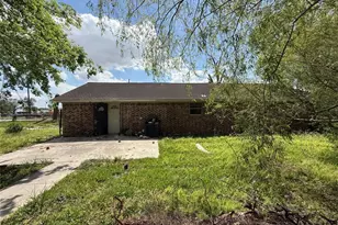 16127 Long Rd, Houston, TX 77044 - Photo 5