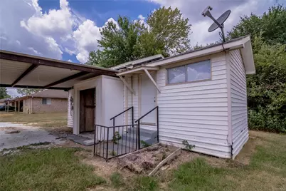 137 Lee Lane, Trinity, TX 75862 - Photo 15