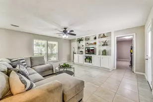 3358 County Rd 172, Alvin, TX 77511 - Photo 5