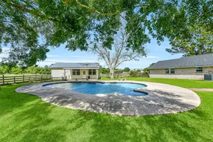 3358 County Rd 172, Alvin, TX 77511 - Photo 27