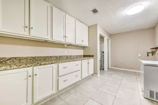 3358 County Rd 172, Alvin, TX 77511 - Photo 25