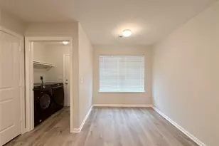 3907 Faulkner St, Houston, TX 77021 - Photo 9