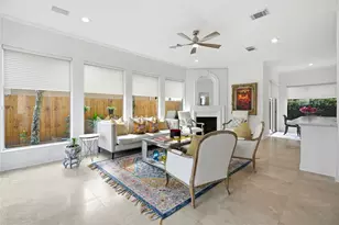 320 Harborside Cir, Kemah, TX 77565 - Photo 15