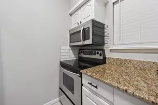 4041 Drake St, Houston, TX 77005 - Photo 17