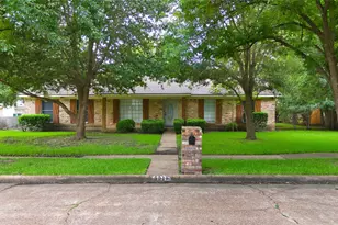 5911 Dawnridge Dr, Houston, TX 77035 - Photo 3