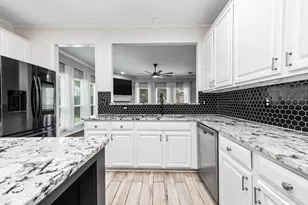 8619 Joggers Ln, Humble, TX 77346 - Photo 13