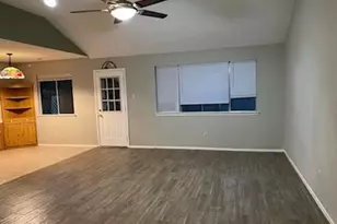 2327 Goldring Ln, Spring, TX 77373 - Photo 5
