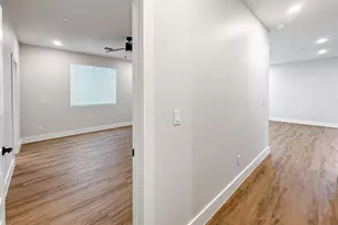 5601 Mobeetie Loop, Bee Cave, TX 78738 - Photo 9