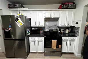 4114 Bell St, Houston, TX 77023 - Photo 7